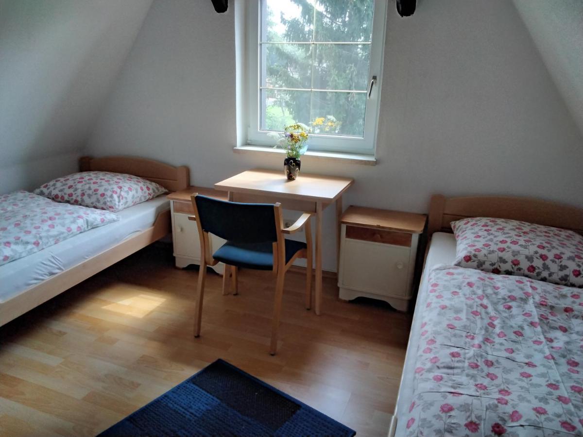 Pusteblume Appartement Groitzsch Buitenkant foto
